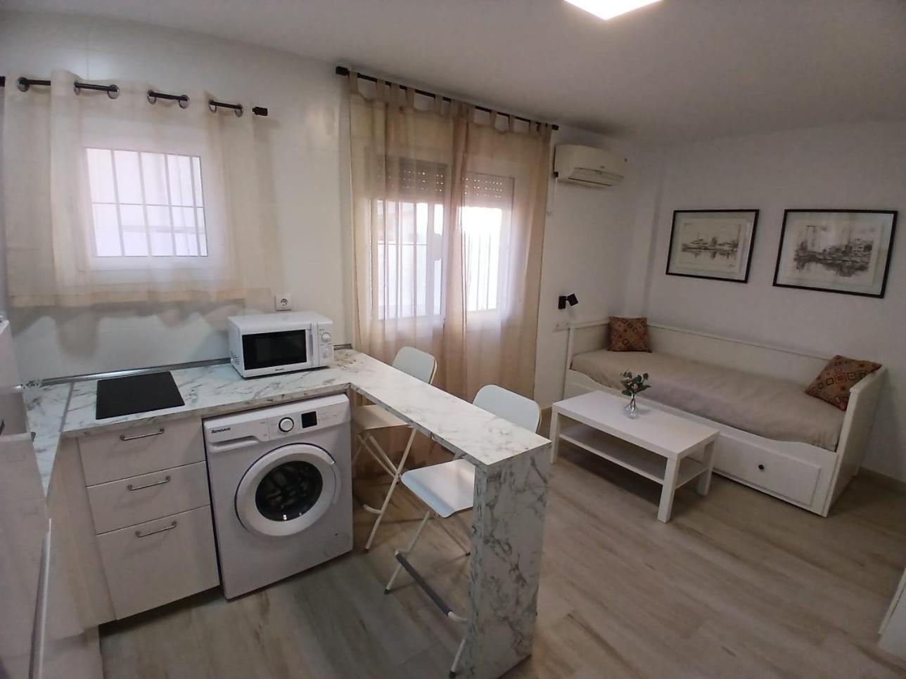 Apartamento Centrico Малага Екстер'єр фото